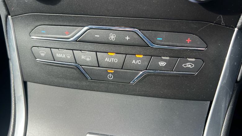 Ford Galaxy 2.5 FHEV 190 Titanium 5dr CVT Hybrid Estate